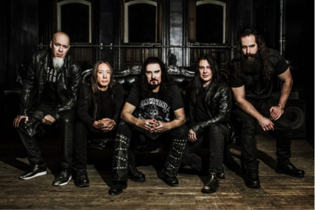 DREAM THEATER запишут один из концертов для последующего релиза