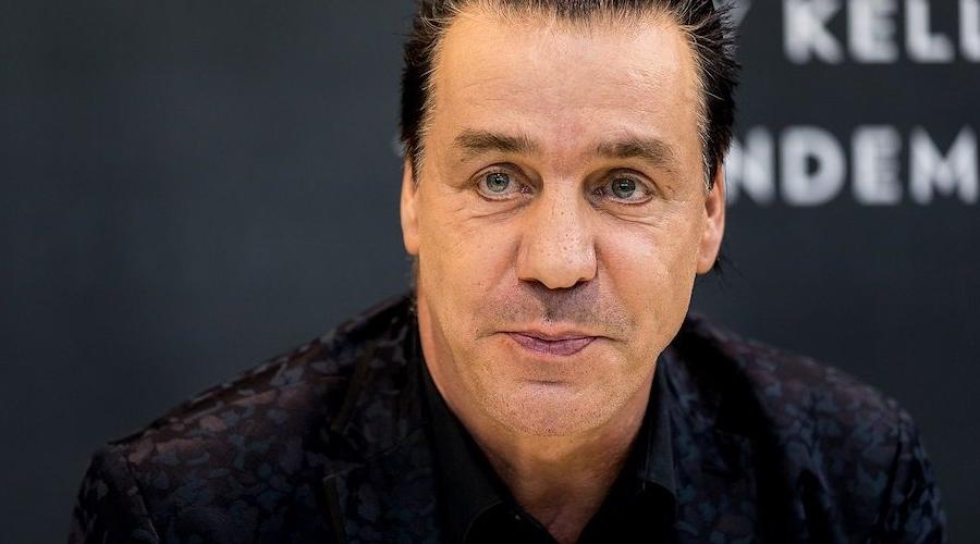 Вокалист RAMMSTEIN обвиняется в нападении на постояльца отеля