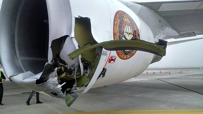 Самолёт IRON MAIDEN попал в серьёзную аварию
