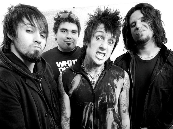 Papa-Roach.jpg